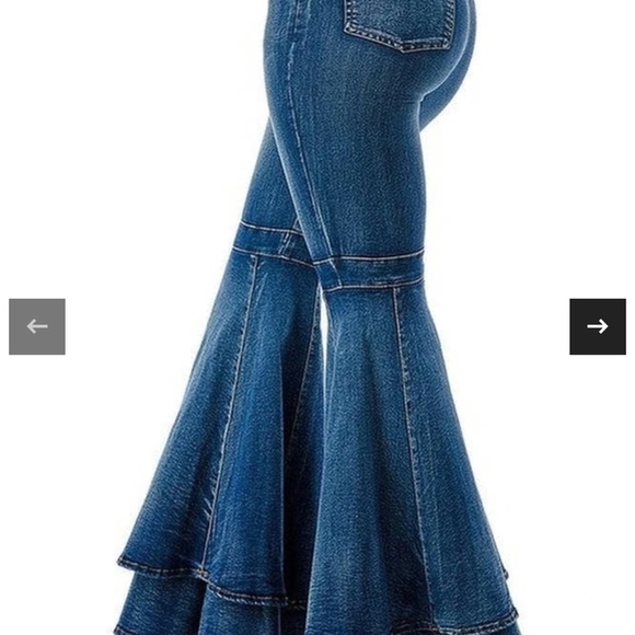 BELLS - Picture 3 of 5